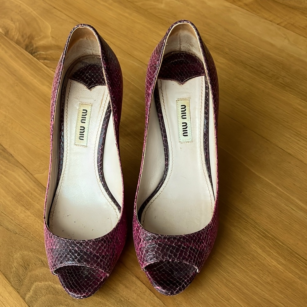 Miu Miu sandals.  Size 6.5.  Snake or snake embossed.